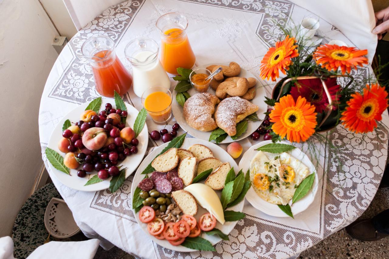 La Ferula Bed and Breakfast Scillato  Εξωτερικό φωτογραφία