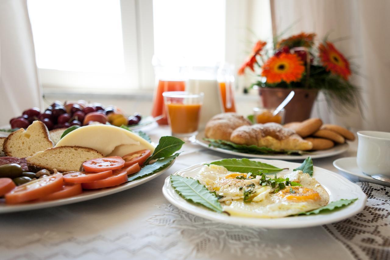 La Ferula Bed and Breakfast Scillato  Εξωτερικό φωτογραφία