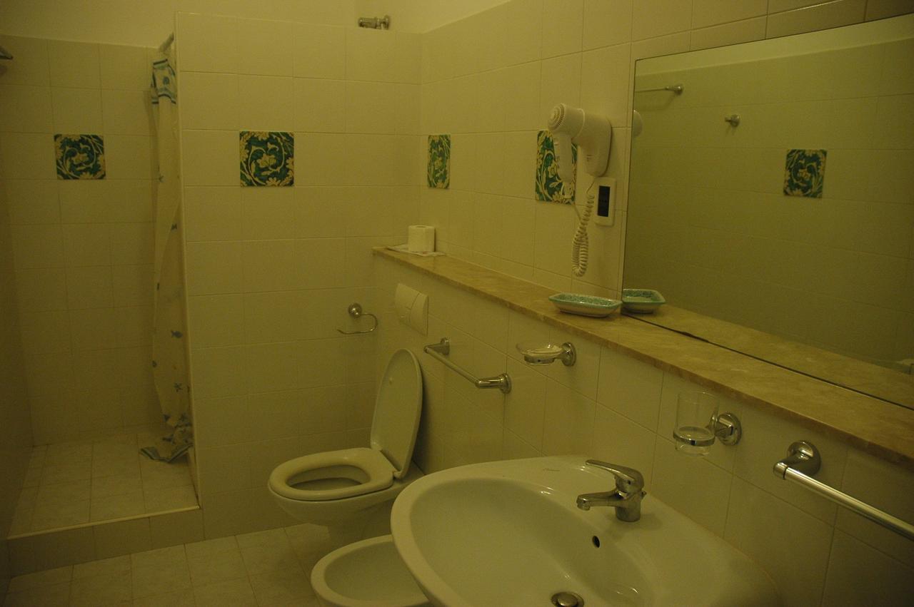 La Ferula Bed and Breakfast Scillato  Εξωτερικό φωτογραφία
