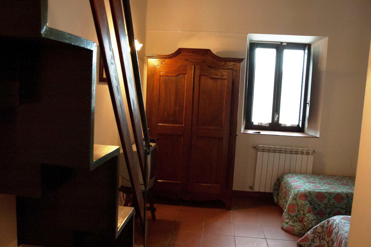 La Ferula Bed and Breakfast Scillato  Εξωτερικό φωτογραφία
