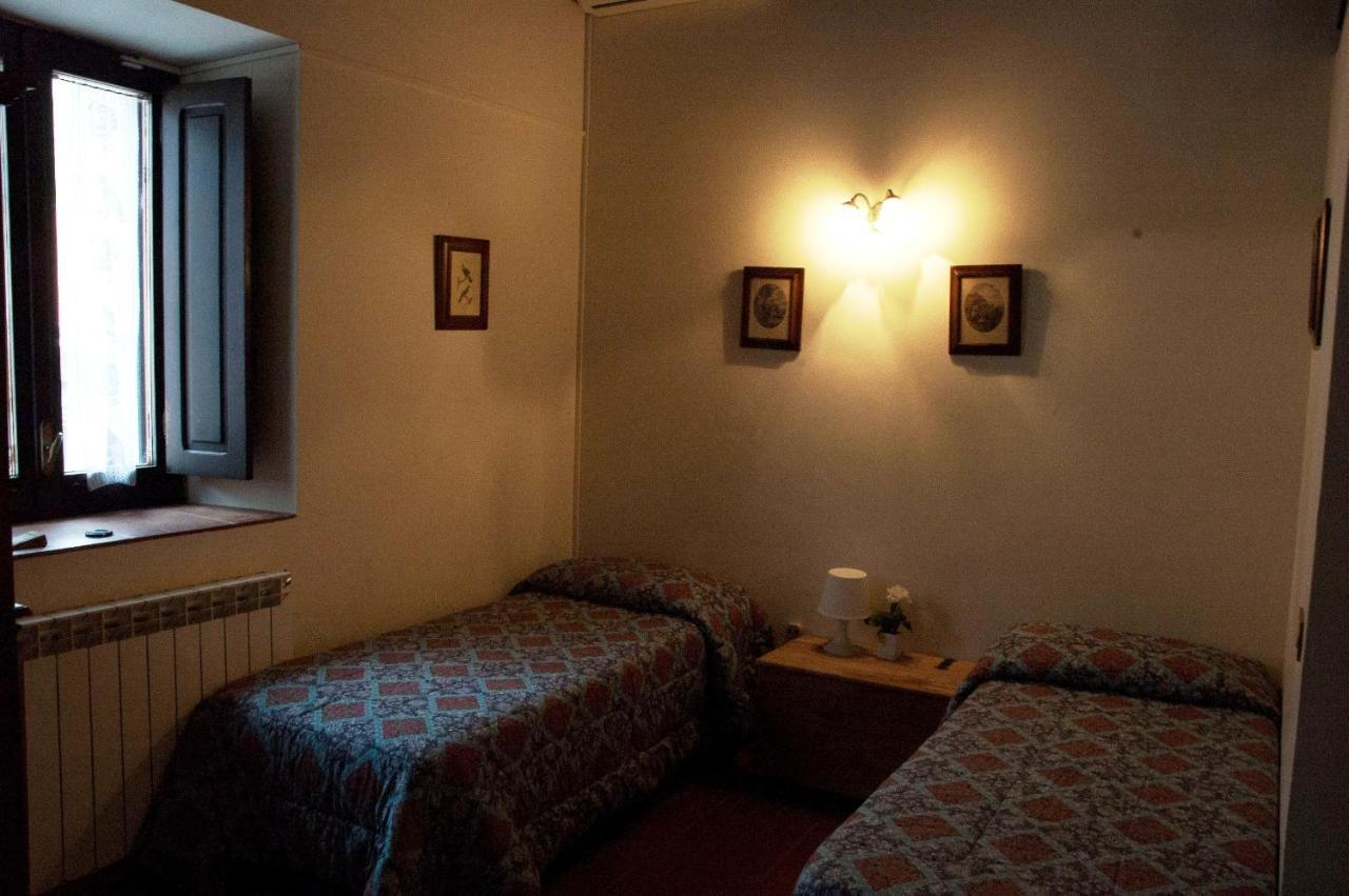 La Ferula Bed and Breakfast Scillato  Εξωτερικό φωτογραφία