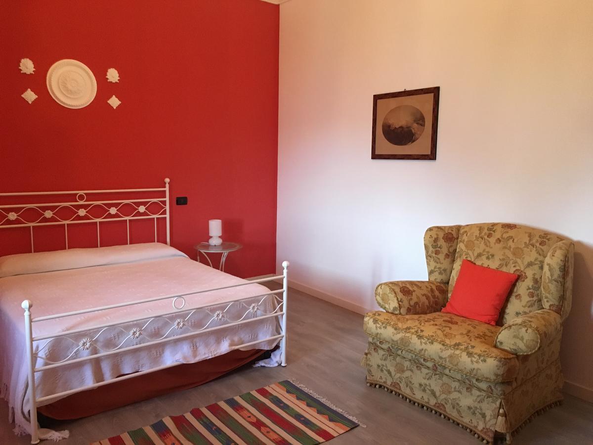 La Ferula Bed and Breakfast Scillato  Εξωτερικό φωτογραφία